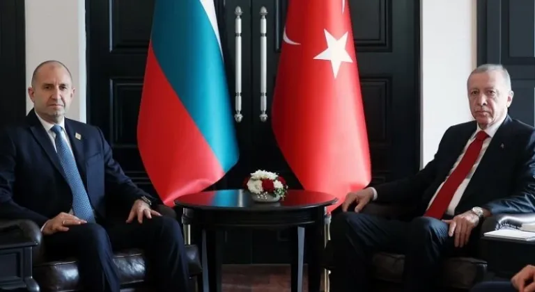 Cumhurbaşkanı Erdoğan, Bulgaristan Cumhurbaşkanı Radev İle Görüştü
